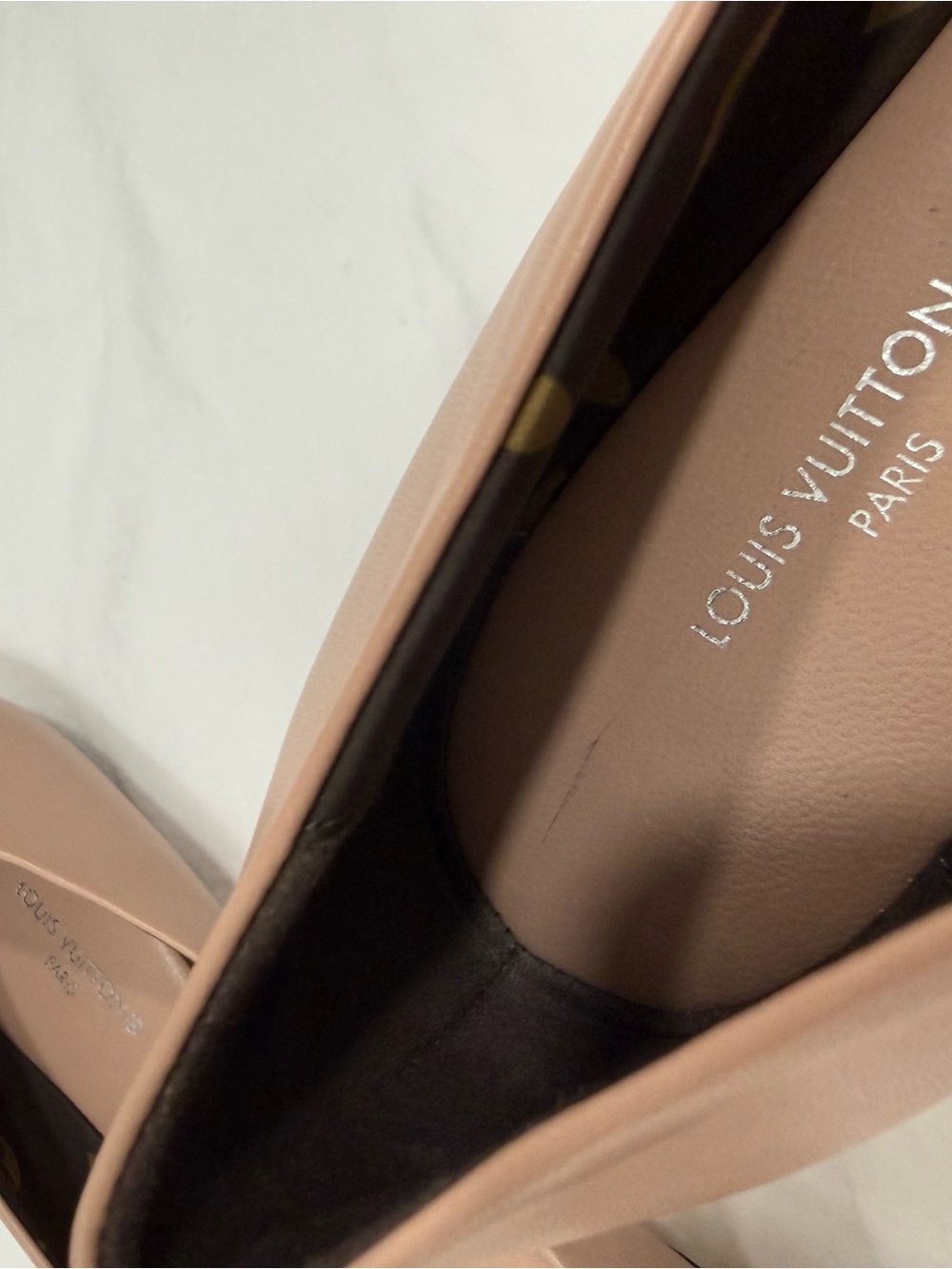 Louis Vuitton Popi Flat Ballerina - Picture 14 of 14